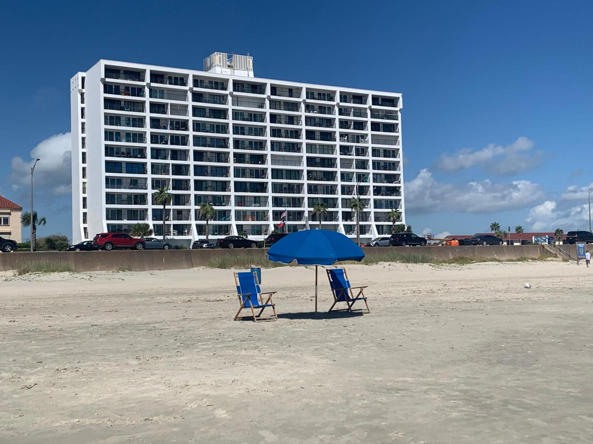 Amazing And Spectacular Ocean And Beach Views In Galveston Exterior photo